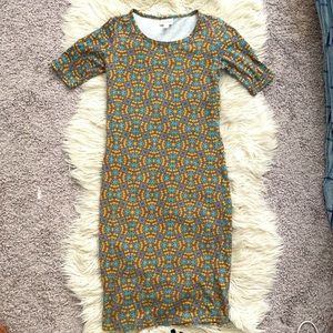 MIDI Bodycon Lularoe Patterned Dress